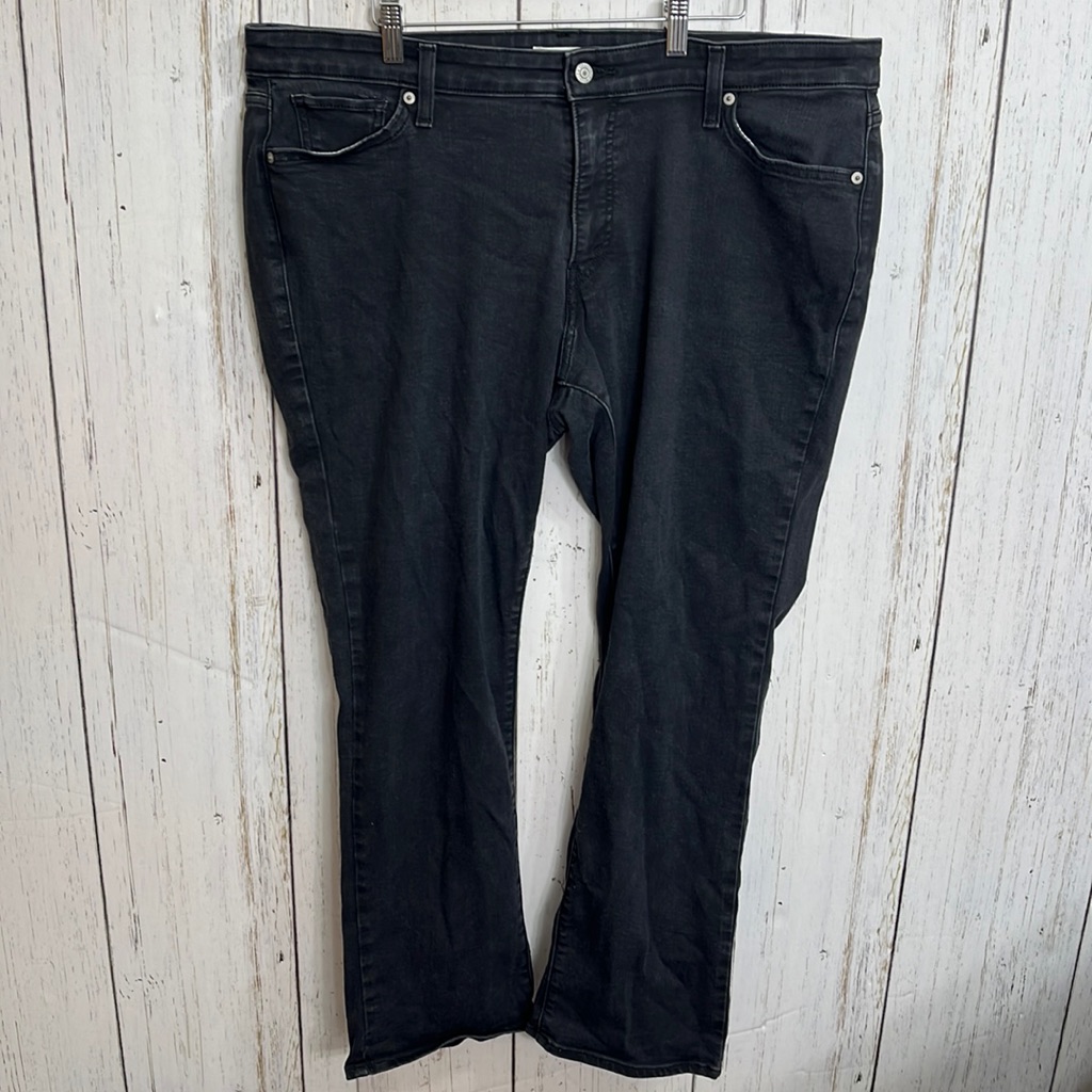 Levis 414 Classic Straight Jeans